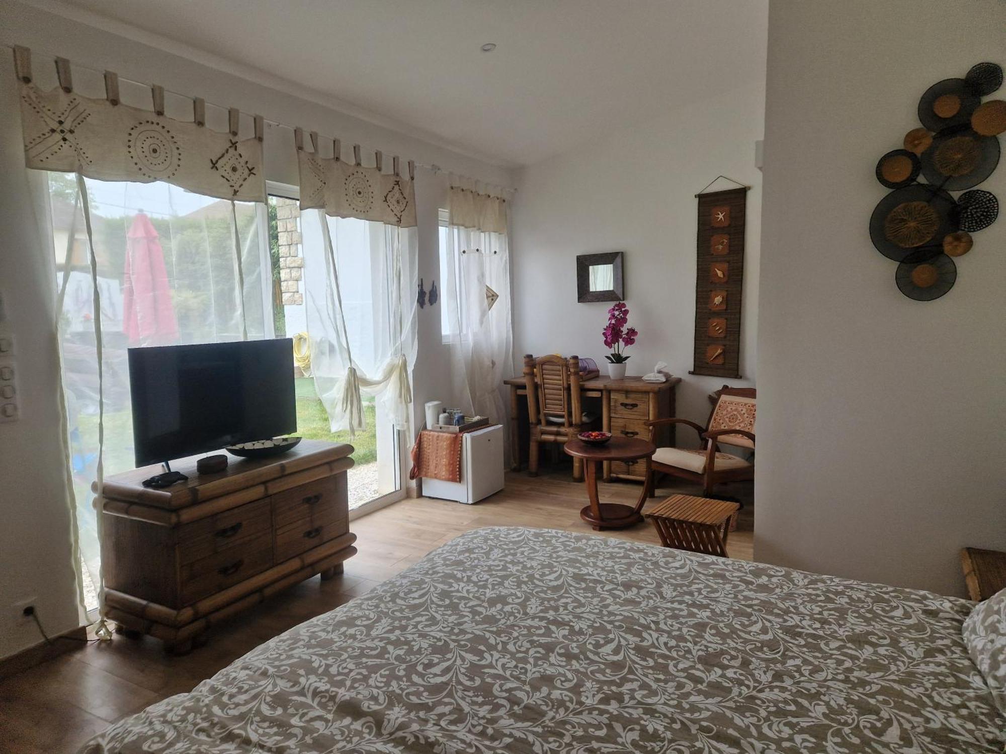 La Serenite Balinaise, Chambre Et Sdb Privee, Jardin , Piscine Et Jacuzzi En Saison, Pres De Chantilly, Parc Asterix Et Cdg Et Paris En 20' 오리라빌 외부 사진