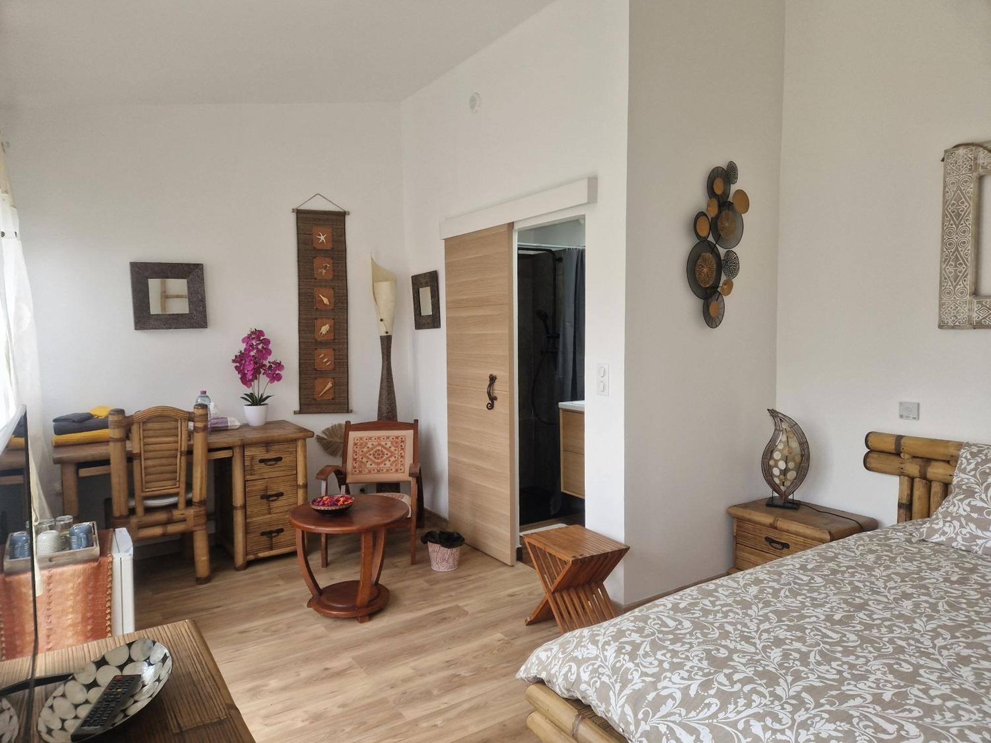 La Serenite Balinaise, Chambre Et Sdb Privee, Jardin , Piscine Et Jacuzzi En Saison, Pres De Chantilly, Parc Asterix Et Cdg Et Paris En 20' 오리라빌 외부 사진